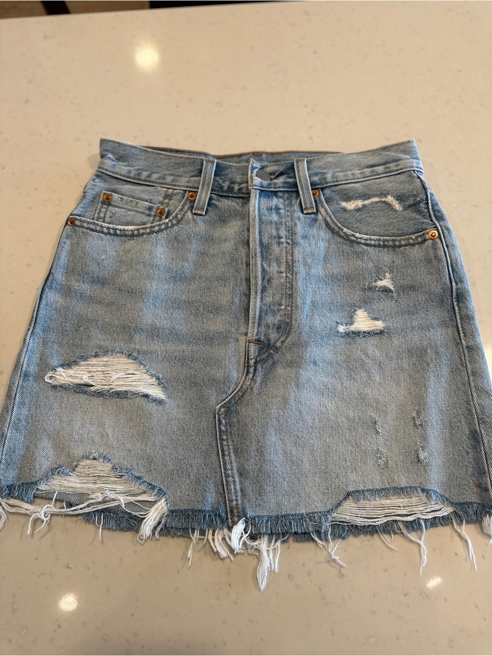 VINTAGE Levi’s Raw Hem Jean Skirt Size 25 Denim Mini Skirt